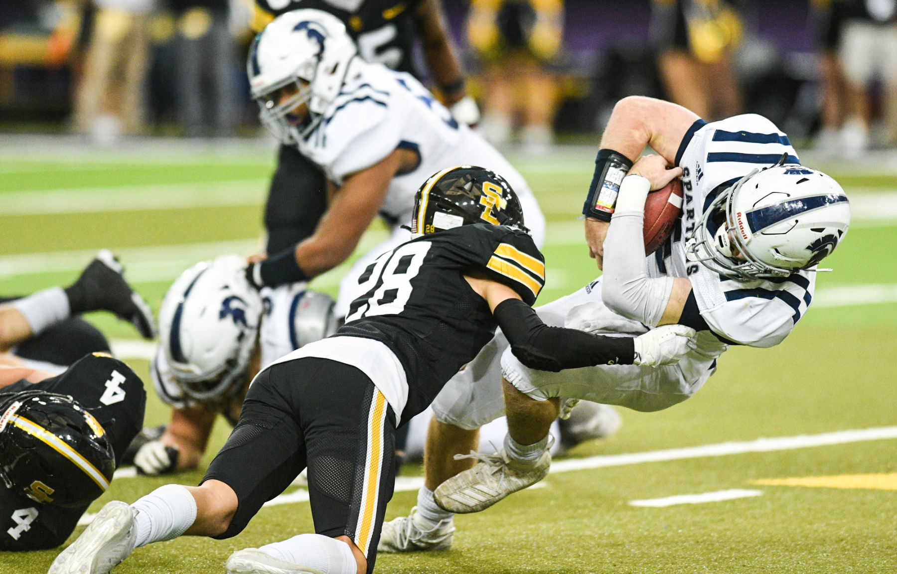 111320-qc-spt-pv-sep-football-002